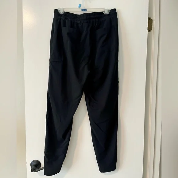 White Cross High Waisted/High Low Ankle Scrub Bottom Black - Picture 2 of 8